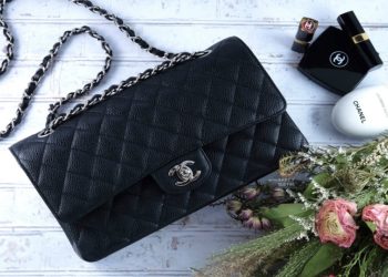 CHANEL Classic Flap Bag: Biểu tượng vượt thời gian