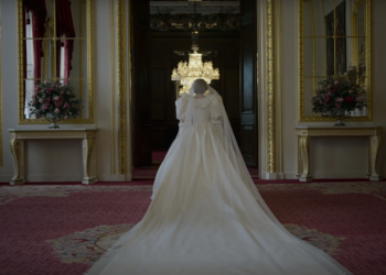 The Crown trở lại với mùa thứ tư cùng Vương phi Diana