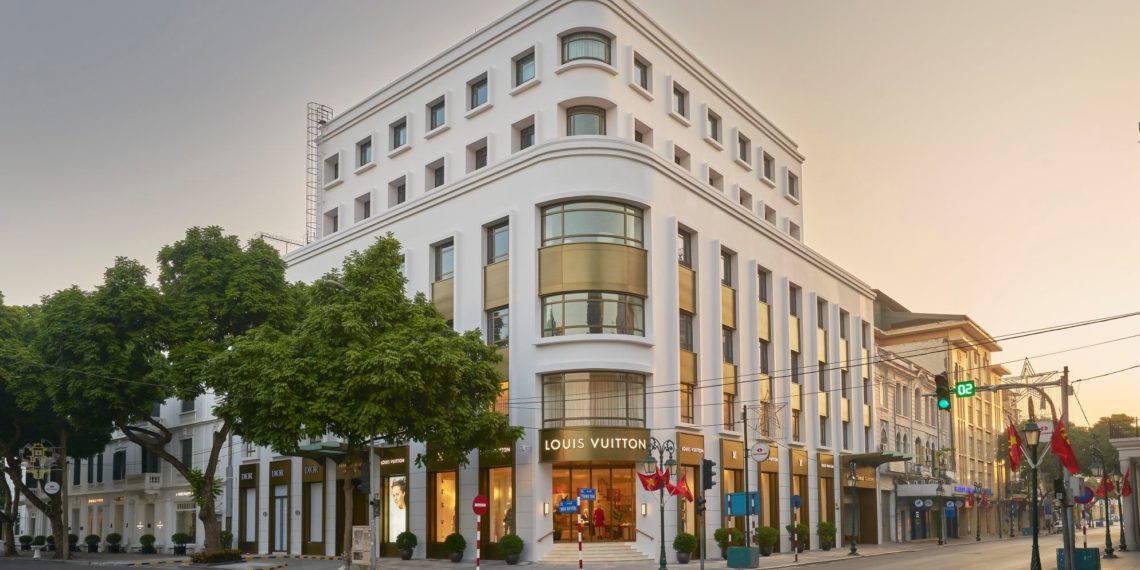 Cửa hàng mới nhất của Louis Vuitton: Bản đồng ca của nghệ sĩ Việt Nam và quốc tế giữa lòng thủ đô