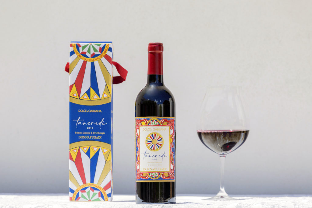 Rượu vang phiên bản giới hạn cực chất đến từ nhà mốt Ý D&G