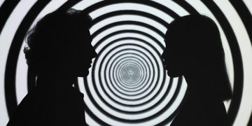 Hiệu ứng Pygmalion: Hiệu ứng tâm lý từ lời khen của một người