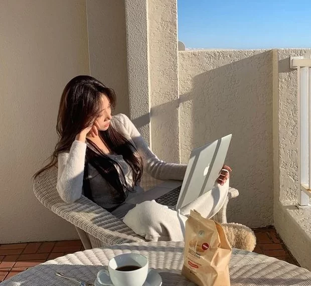 Người trẻ tìm cách vượt qua "cú sốc" kinh tế: bài học về quản lý tài chính cá nhân 1 Người trẻ tìm cách vượt qua “cú sốc” kinh tế: bài học về quản lý tài chính cá nhân