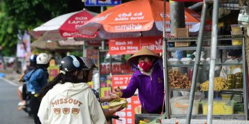 Kinh tế vỉa hè – thị trường vô thừa nhận