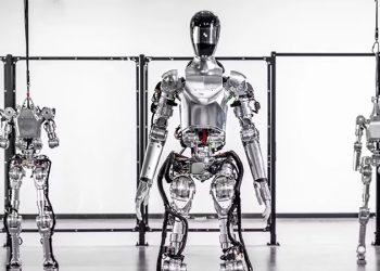 Figure 01: robot AI phiên bản demo với những chức năng như một người quản gia