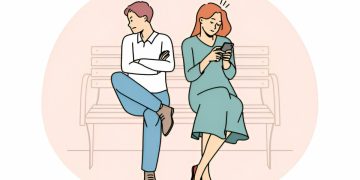 Người né tránh gắn bó và 5 dấu hiệu trong mối quan hệ