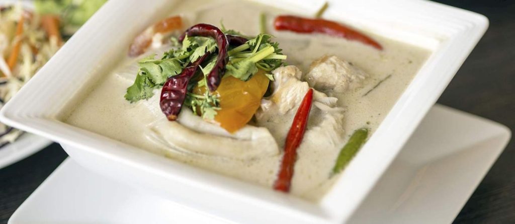 ẩm-thực- Tom-Kha-Gai – Thailand