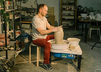 Tại sao sự nghiệp thứ hai được nhiều người gắn bó, yêu thích?