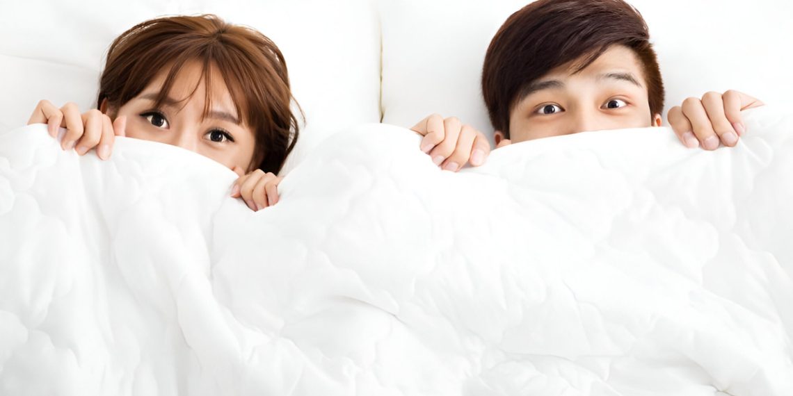 10 luật bất thành văn dành cho những cặp đôi có mối quan hệ mập mờ 1 10 luật bất thành văn dành cho những cặp đôi có mối quan hệ mập mờ