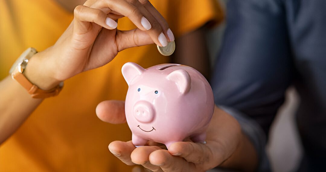 Làm sao để chuyện tiền bạc không còn là "nguồn cơn" của những lần cãi vã giữa các cặp đôi? 1 Làm sao để chuyện tiền bạc không còn là “nguồn cơn” của những lần cãi vã giữa các cặp đôi?